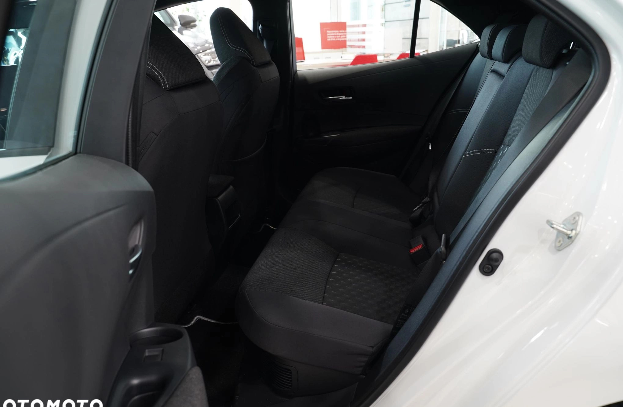Toyota Corolla cena 138686 przebieg: 1, rok produkcji 2024 z Grybów małe 254